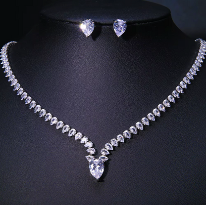 The Teardrop Elegance Set